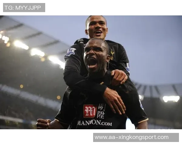 达伦本特盛赞迪福巅峰表现超越曼联所有前锋能力出众